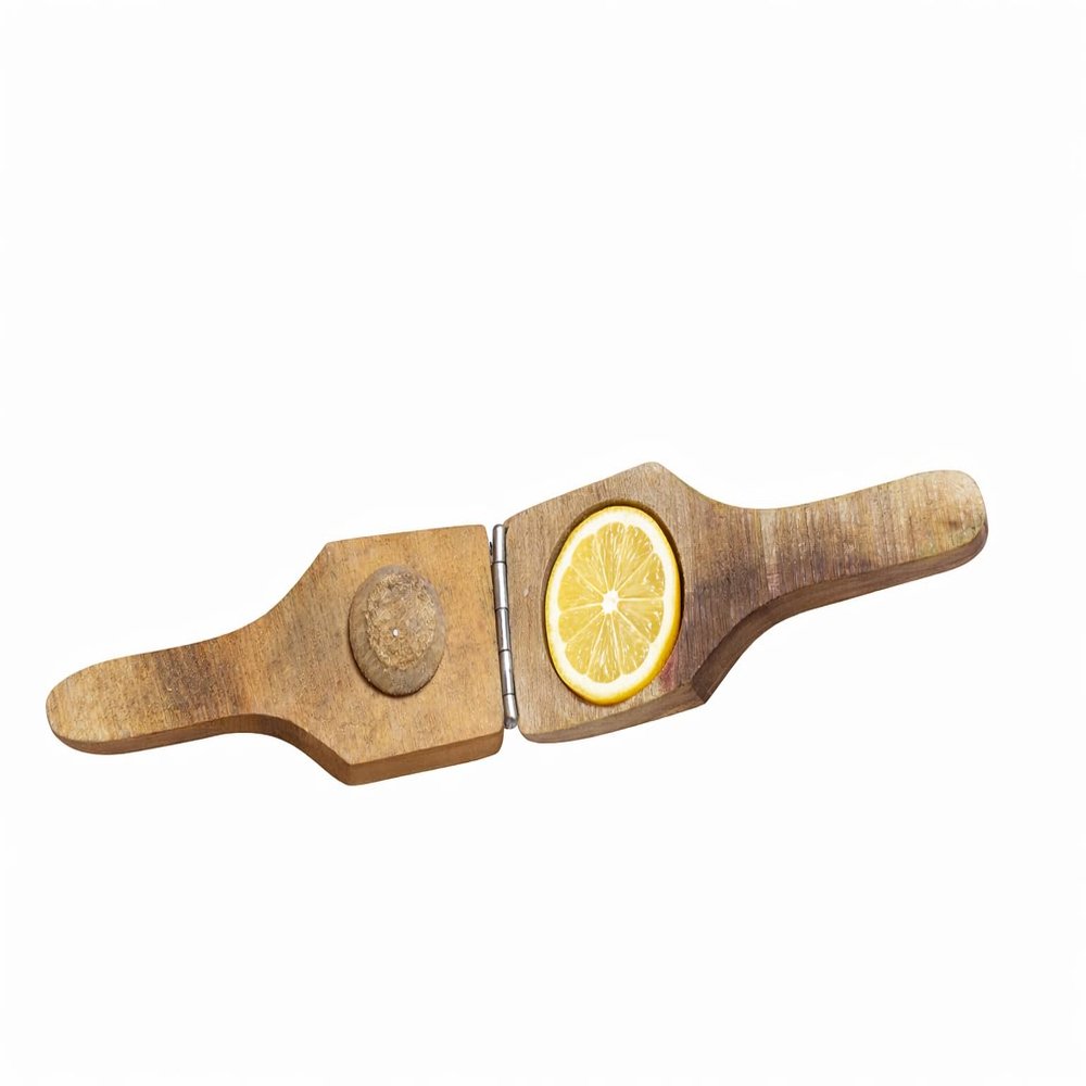 Abee Wooden Made Lemon Squeezer Lemon Juicer