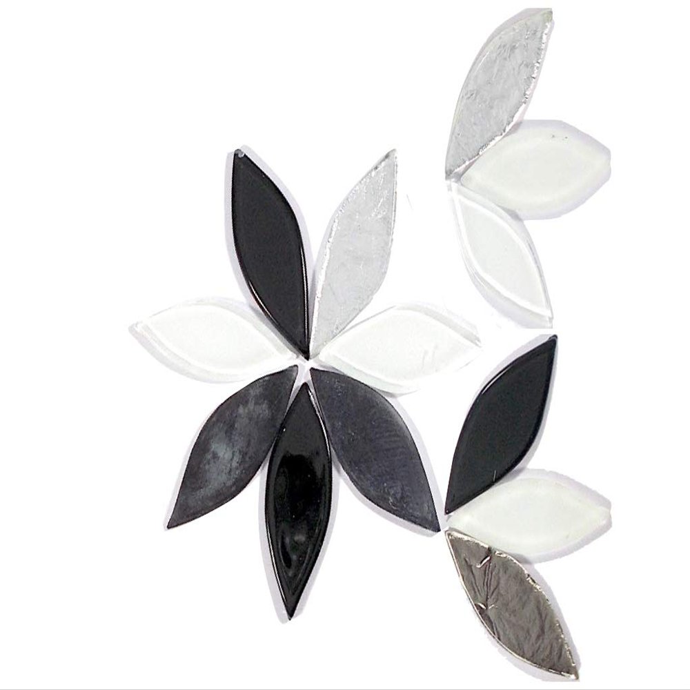 Sai Mosaic Art Petals Black & White