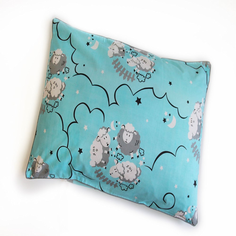 Silverlinen 100% Cotton Counting Sheep Single Pillow Cover with Piping for Kids Room for Boys (Pillow NOT Included) - Blue (Size: 18x27 Inches)