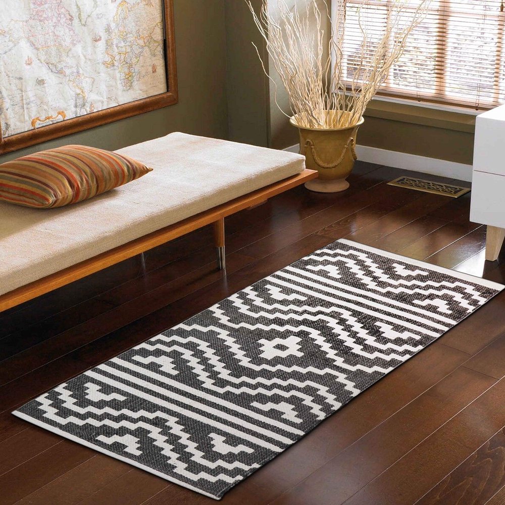 THE HOME TALK Printed Handmade Cotton Carpets | Area Rugs for Bedroom, Center Table, Living Room, Drawing Room, Hall | Machine Wash | 50 x 100 Cm | Light Grey
