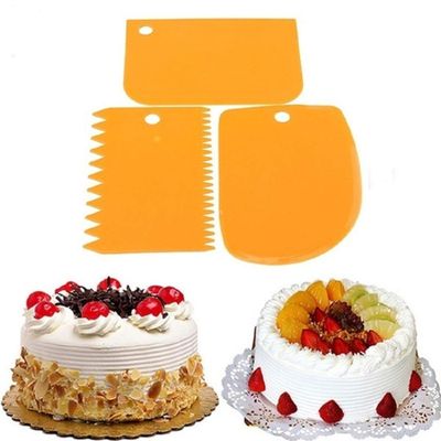 HOME REPUBLIC-3 Pieces/Set of Plastic Multi Colour Dough Fudge Scraper Cake Decoration Baking Pastry Tools Ordinary Smooth Jagged Edge Scraping Tool