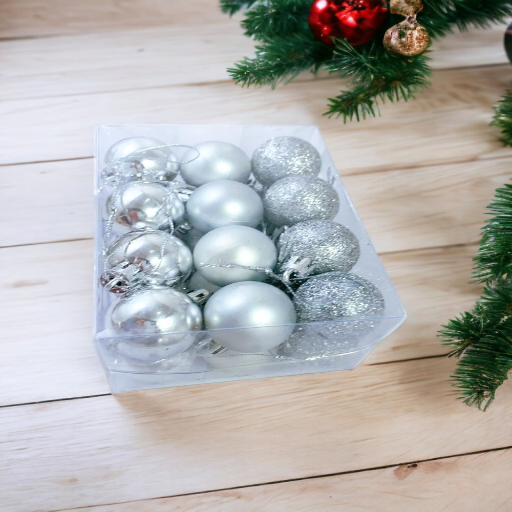Evisha 20 pcs Silver Christmas X-Mass Tree Decoration Balls Hangings Ornaments