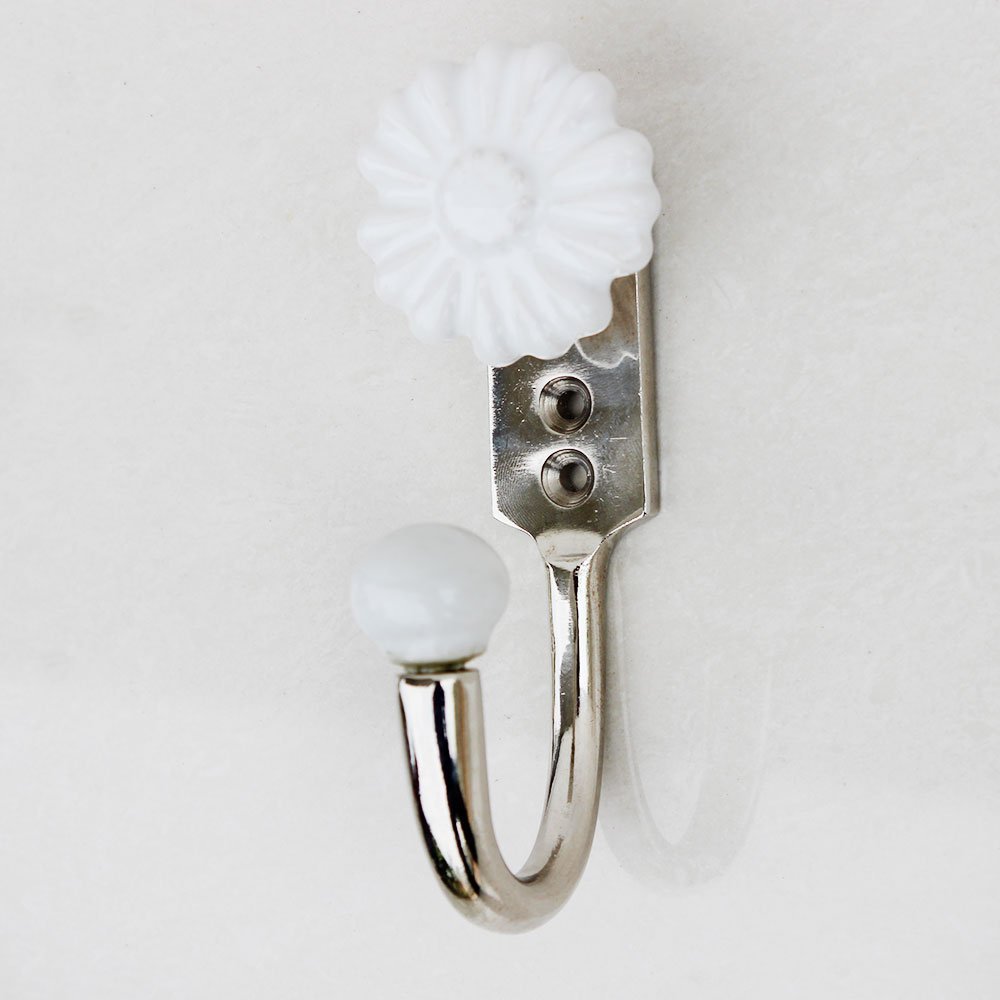 IndianShelf Handmade Daisy Hooks Flower Hangers Wall Holders Hanging Coat Key Hat Mug Kitchen Utensils Bathroom (Ceramic_White_4.75 Inches)-1 Piece