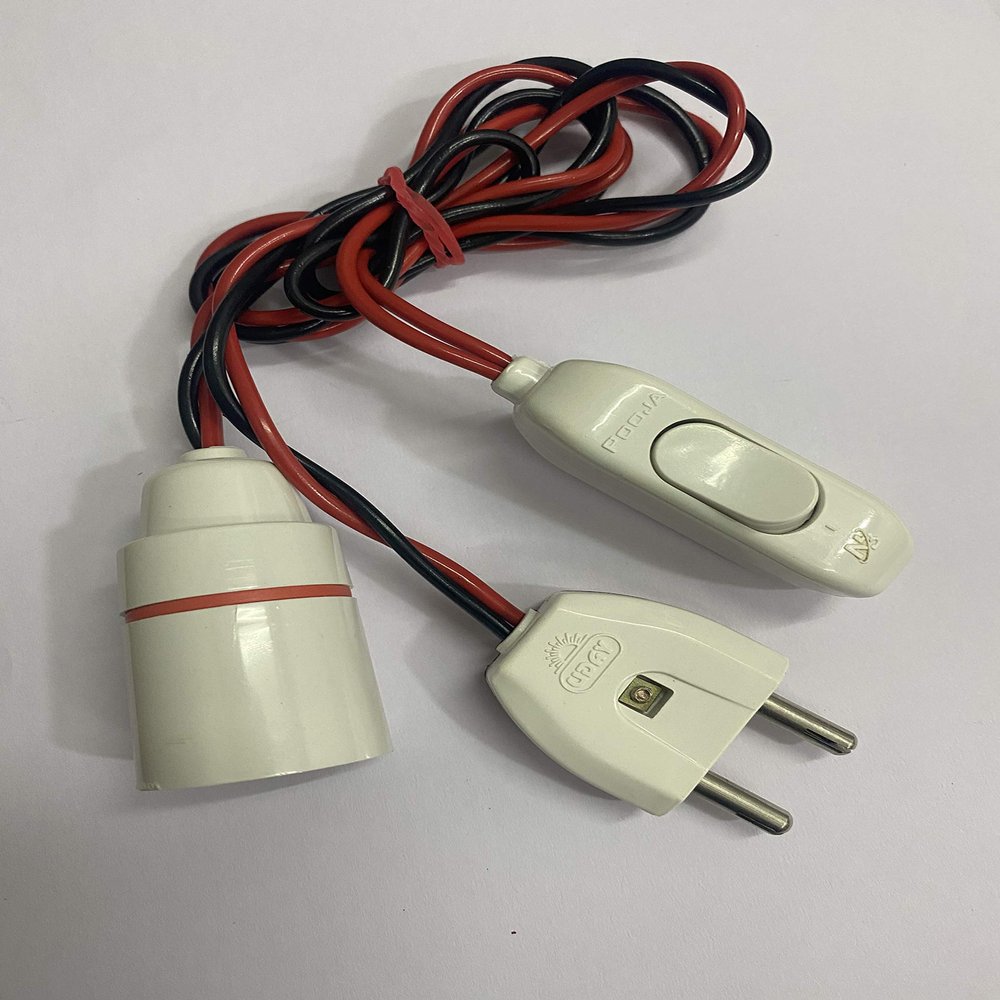 Light Bulb (Iamp) Holder with Cord and On/Off Switch (5 Meter Wire)