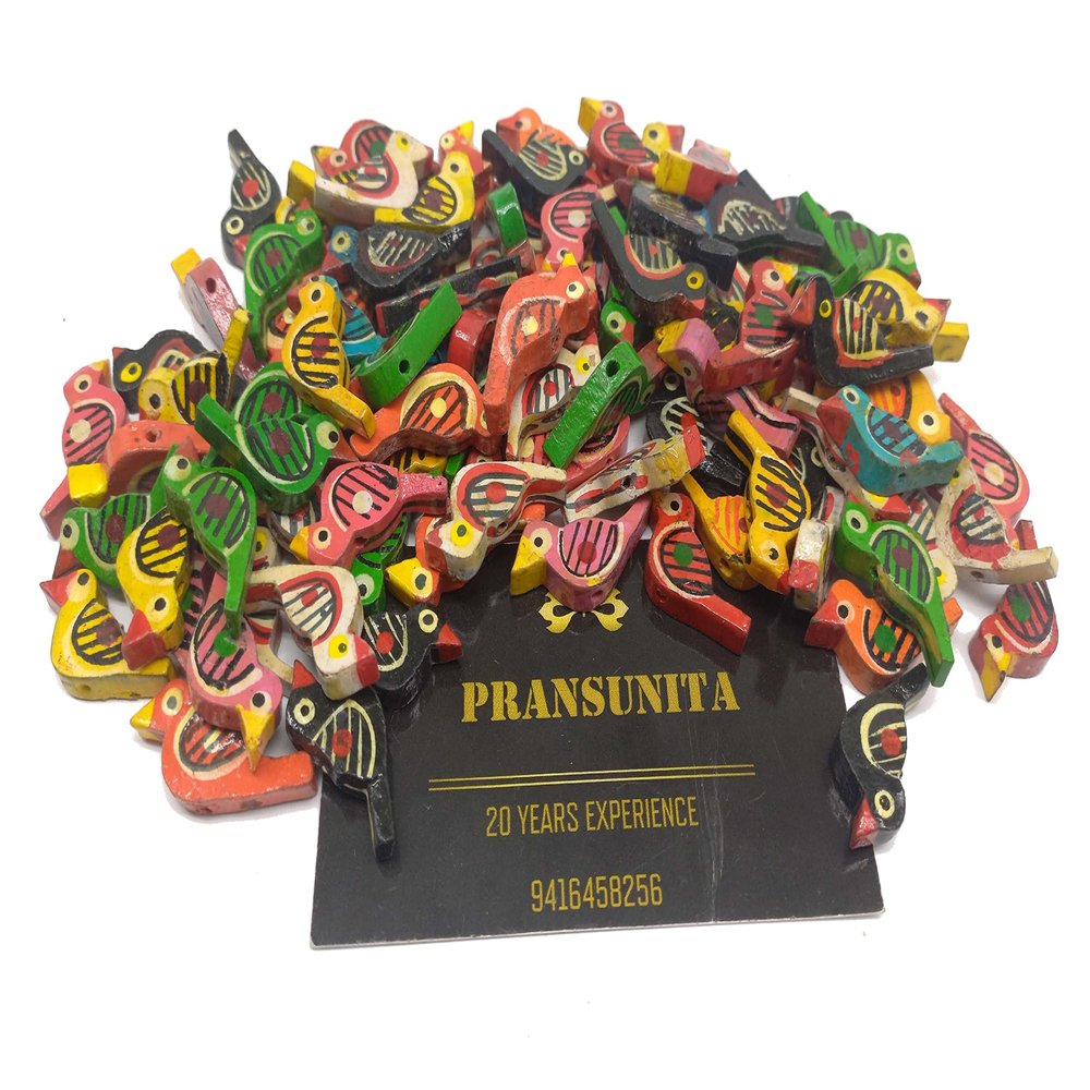 PRANSUNITA Wooden Bird Beads Size 3 cm, Used for Art and Crafts, Dresses, Beading, Pendant, Macrame, Jewellery Making, DIY Crafts & School Project etc Pack of 50 - Multi-Coloured