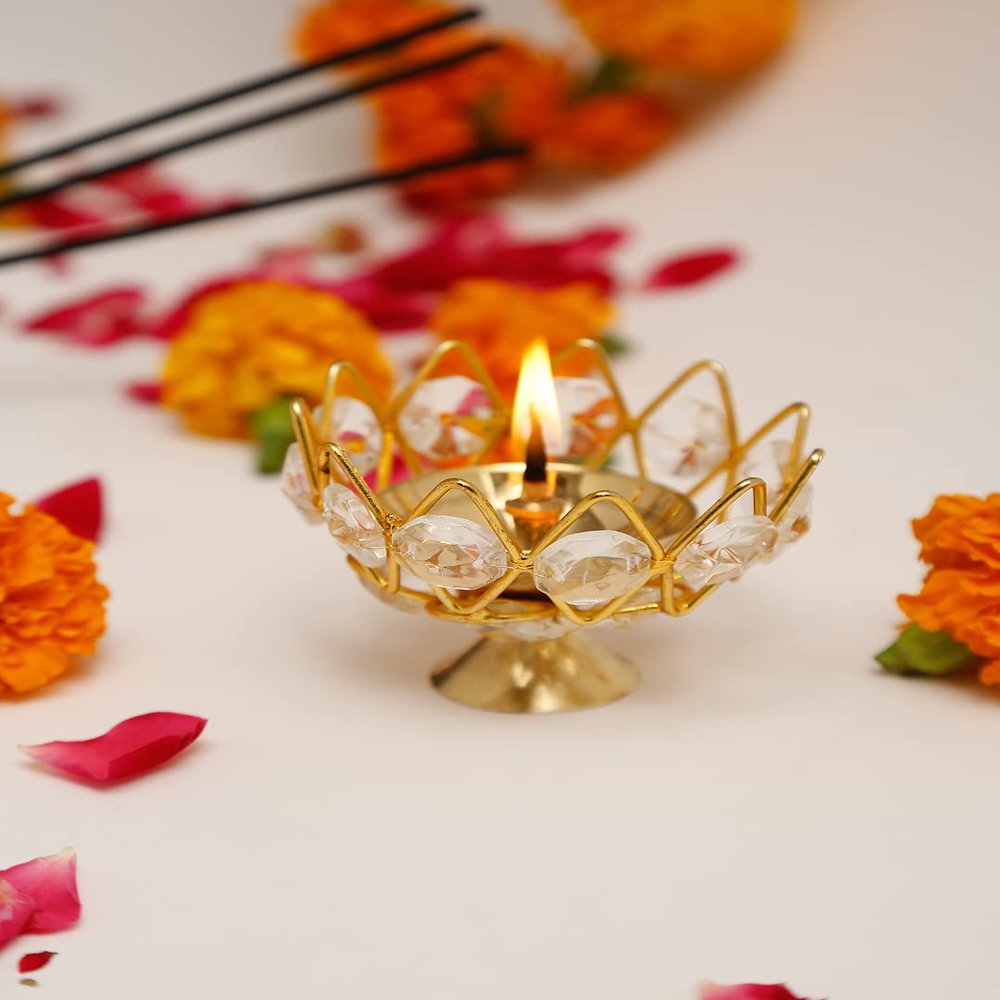 DreamKraft Brass Crystal Diwali Kuber Deepak (Gold_2.8 inch x 1.96 inch)