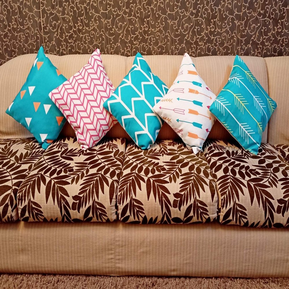 pepme Printed Jute Throw Pillow Cushion Covers, with Inside Foam, Hidden Zipper with Superior Back Cover (Arrow Print, Multicolor, 16 x 16 inches)