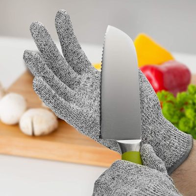 PARVY Cut Resistant Gloves, Arm Protection Gloves, Hand Safe Guards, Safety Hand Gloves For Cutting Food, Fruit Meat Vegetables Rubber Grade Finishing for Women